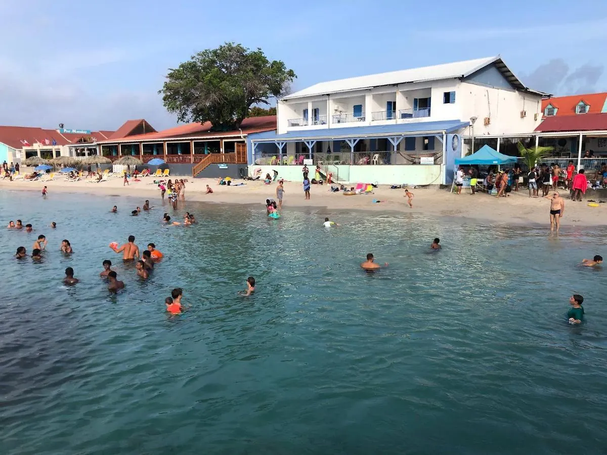 Appartements les pieds dans l'eau Les Trois-Ilets 0*,  Martinique